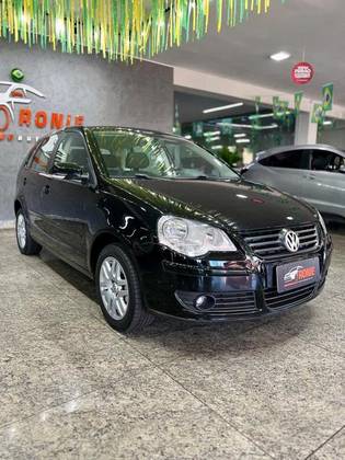 VOLKSWAGEN POLO 1.6 MI 8V E-FLEX 4P MANUAL VOLKSWAGEN POLO 1.6 MI 8V E-FLEX 4P MANUAL